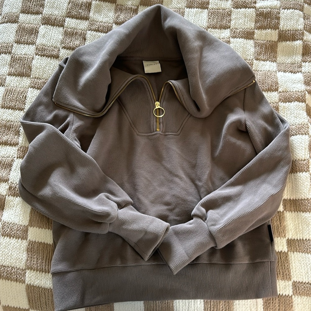 Varley pull over like new worn once!
